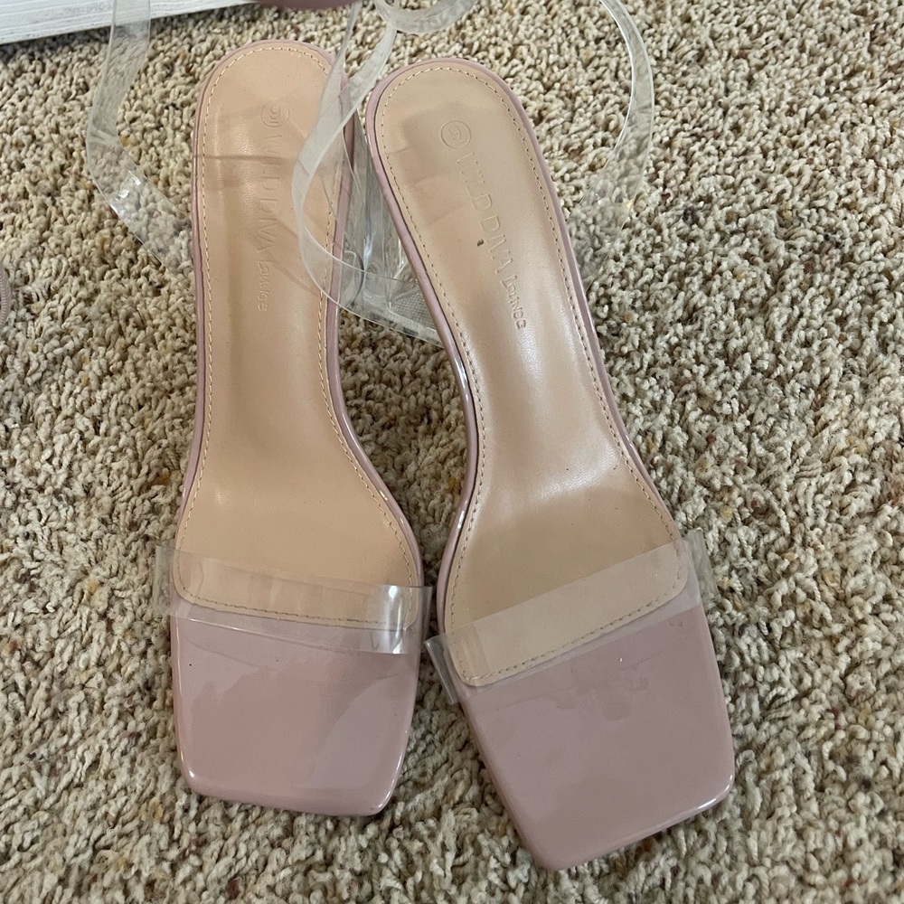 SEXY CLEAR HEEL